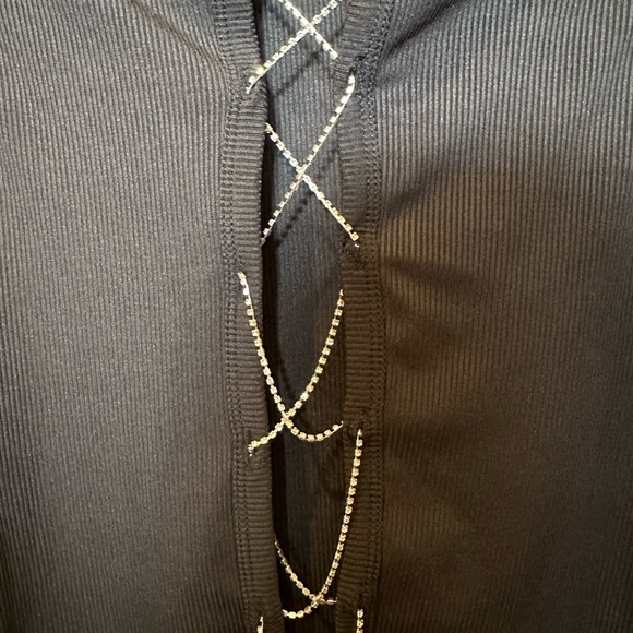 Shein rhinestone crop top - Picture 3 of 4